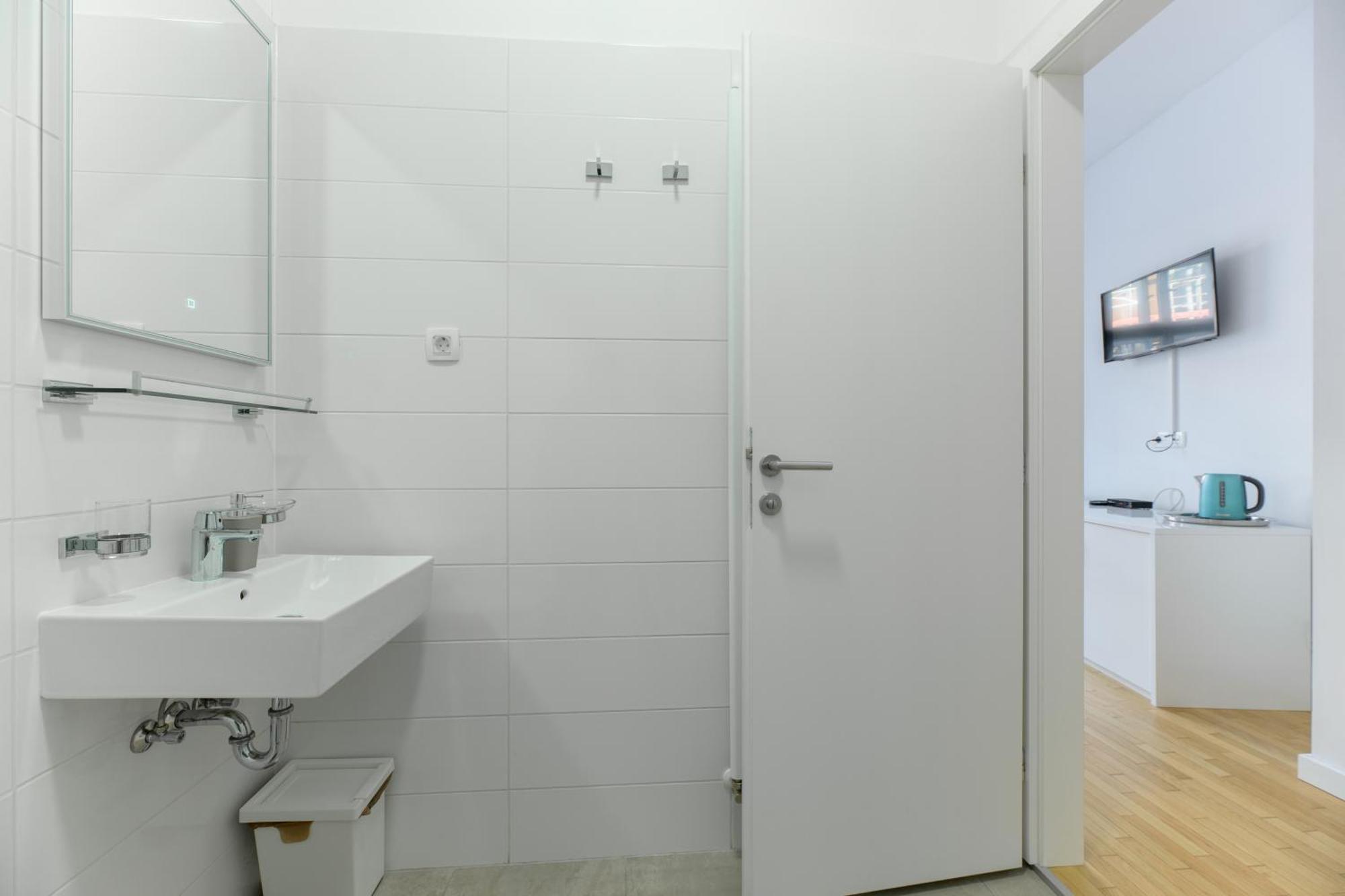 Niva Rooms & Studio Apartment Загреб Екстер'єр фото